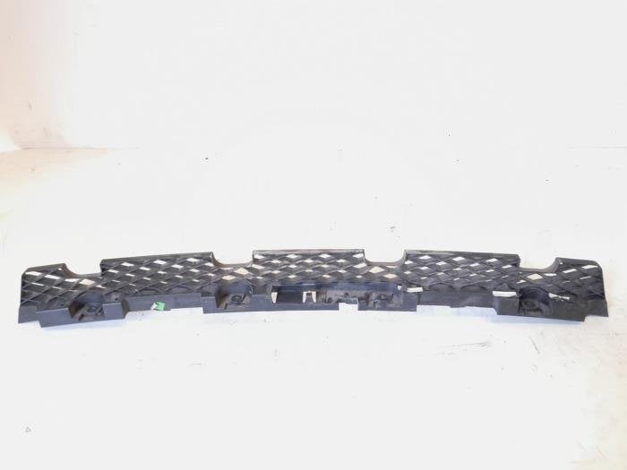 Bumperdeel midden-achter van een Volkswagen Passat, Gebruikt, -, Volkswagen, -