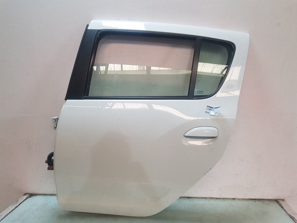 PORTIER LINKS ACHTER Dacia Sandero II (|821017625R|), Dacia, Gebruikt, Renault Deutschland AG, Deur