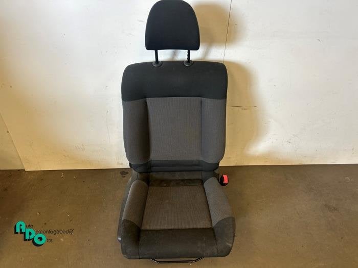 Stoel rechts van een Citroen C4 Cactus (C4 Cactus 14-), Auto-onderdelen, Gebruikt, -, Ophalen of Verzenden, -