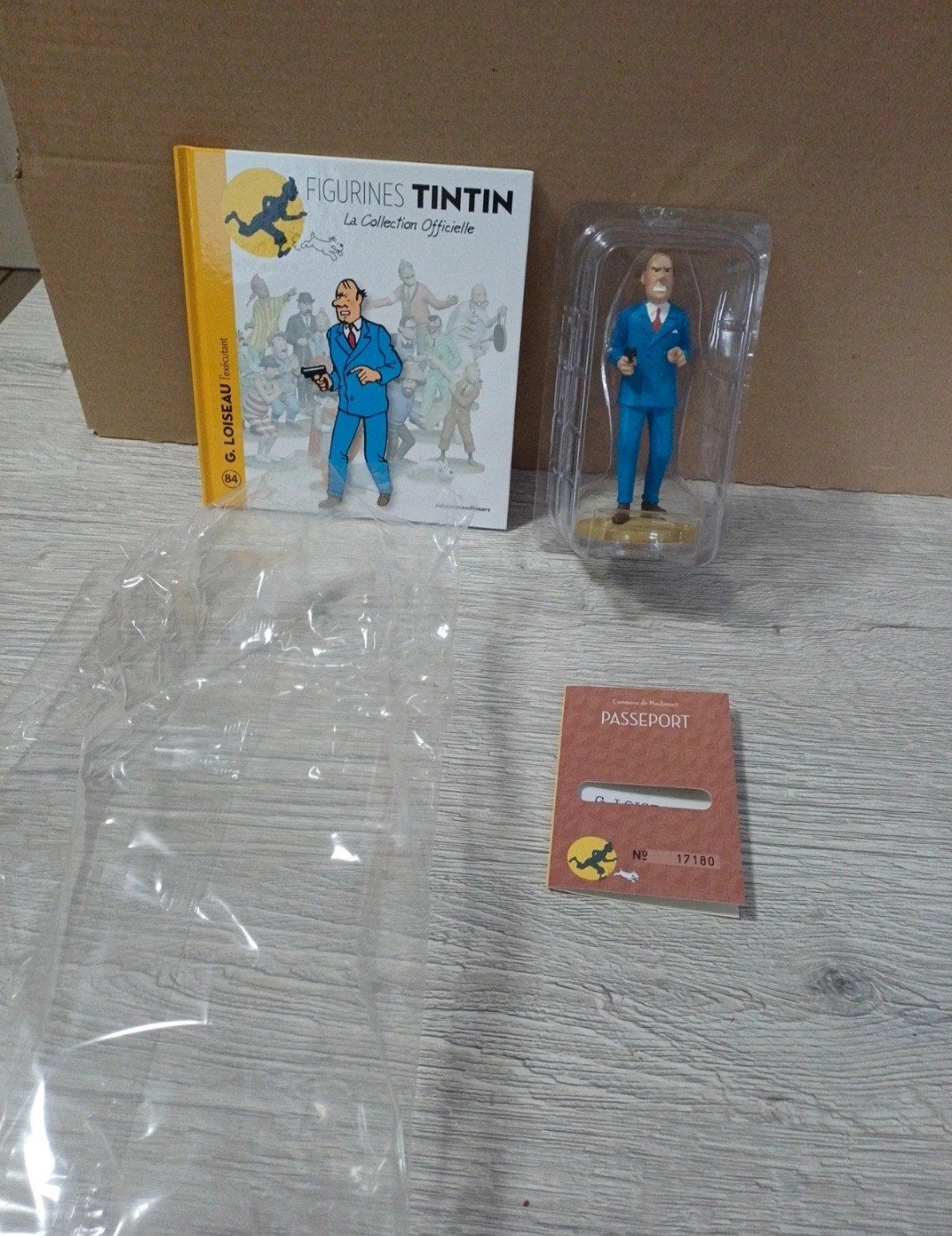 Figurine G. Loiseau 84 Tintin, Enlèvement ou Envoi, Tintin, Comme neuf, Statue ou Figurine