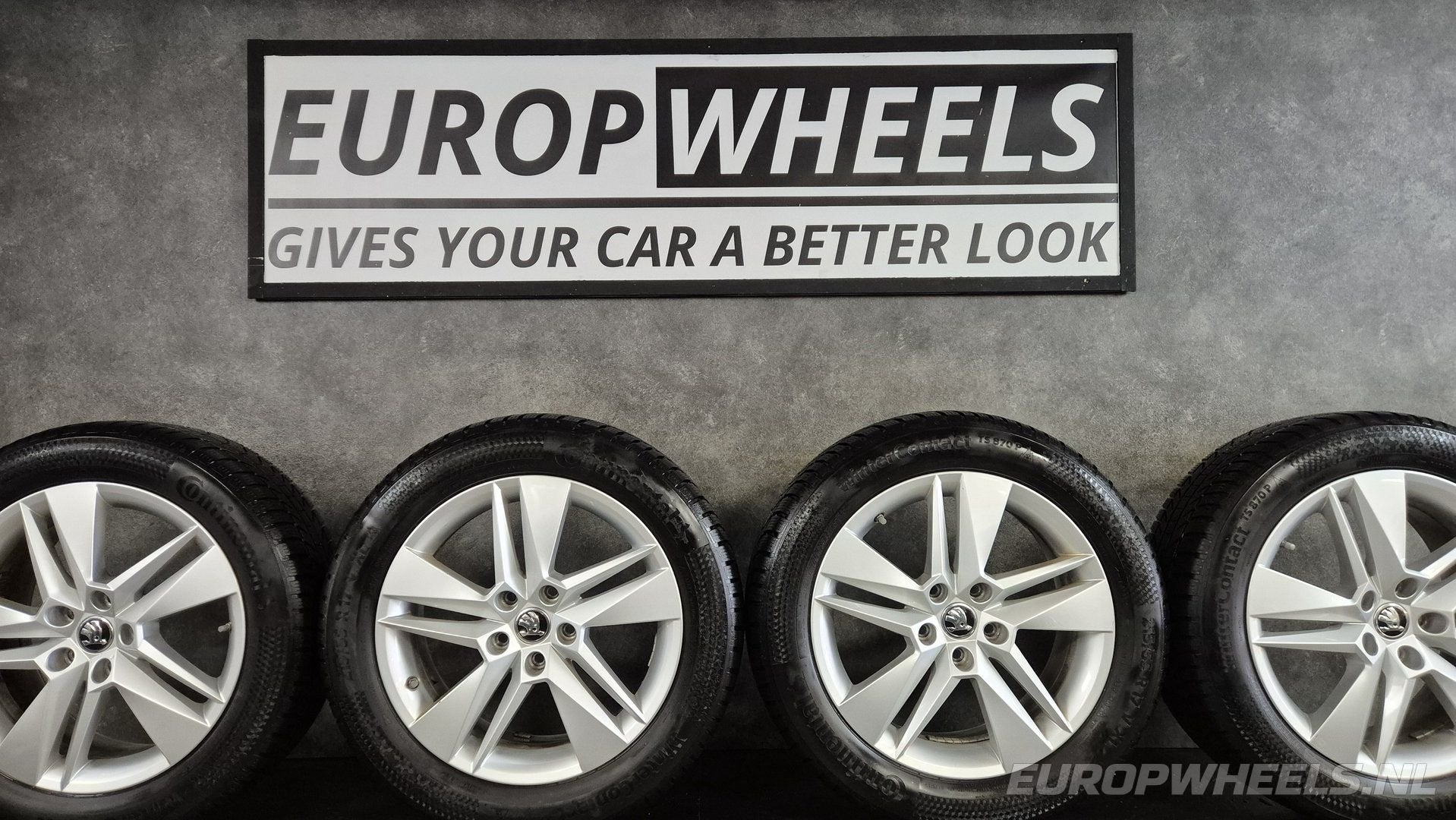 17 inch Skoda Superb 3V velgen winterbanden 215 55, Auto-onderdelen, Banden en Velgen, -, -, Banden en Velgen, 17 inch