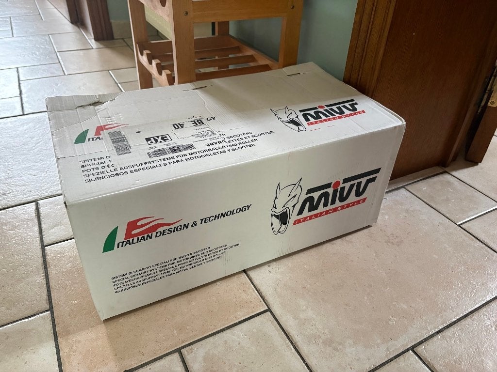 Ligne echappement neuve pour MT09 Gen3, Motos, Enlèvement, Neuf