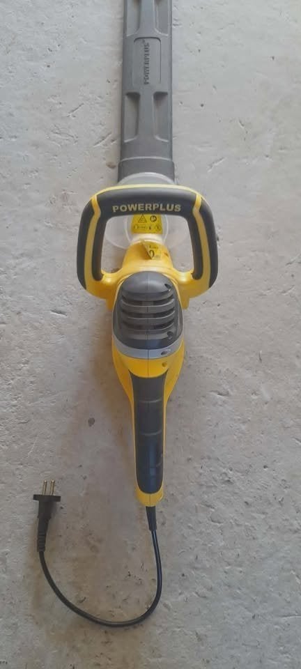 vend taille haie électrique fonctionne nickel info MP, Jardin & Terrasse, Enlèvement, Utilisé, Électrique, Powerplus