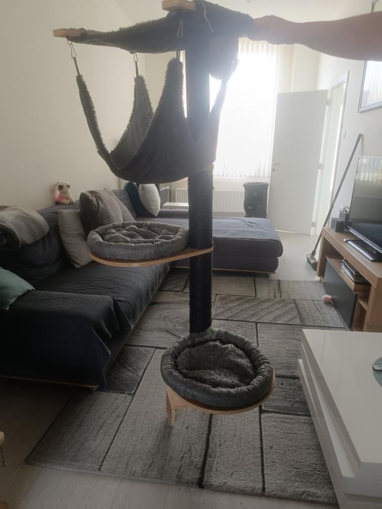 Krab paal voor aan muur, Ophalen