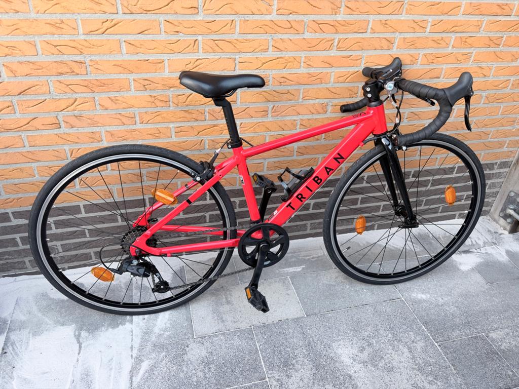 Triban RC 100 koersfiets kind 26 inch voor 9-12 jarigen, 26 pouces, Frein sur jante, Aluminium, Comme neuf