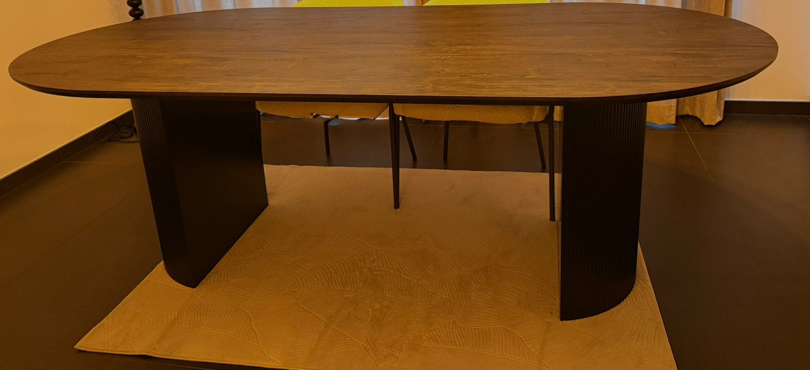 Table à manger ovale, Maison & Meubles, Tables | Tables de salon, Utilisé, Enlèvement