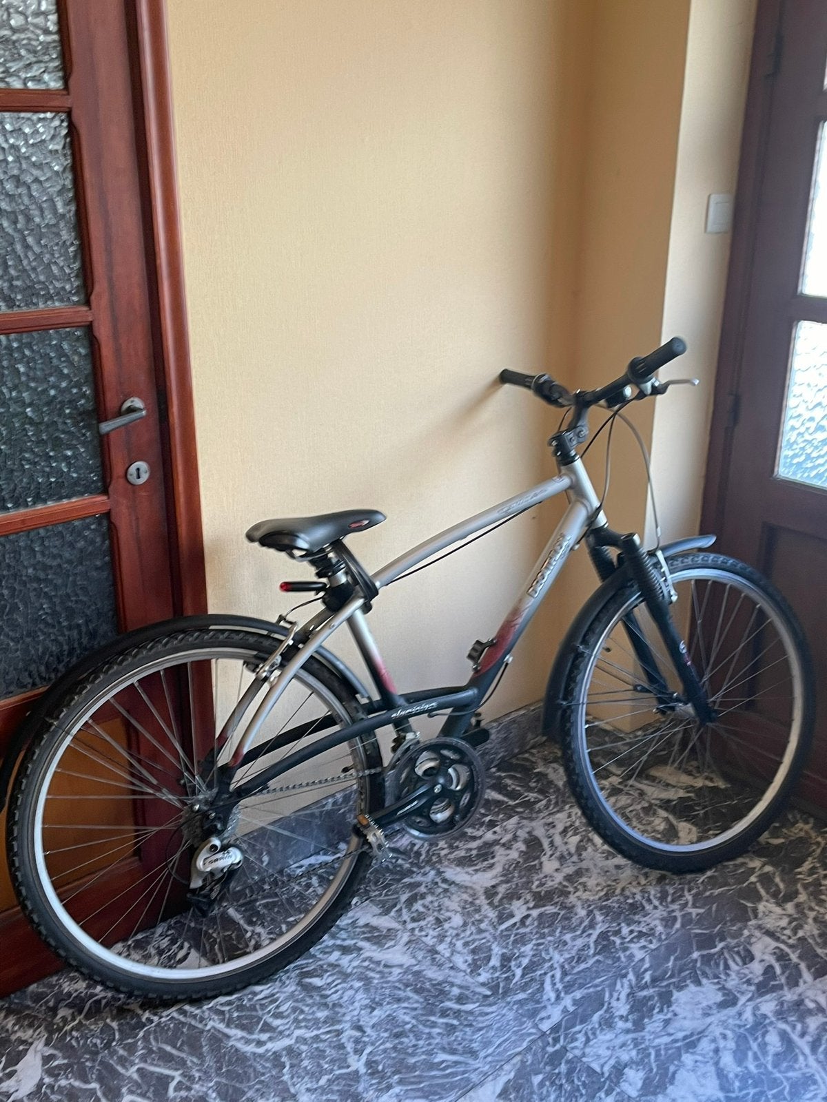 Vtt, Enlèvement, Comme neuf