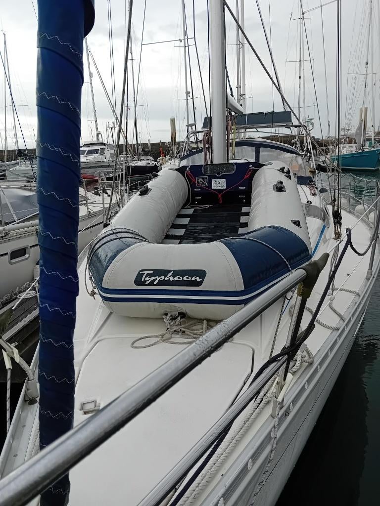 Rubber boot Typhoon met buitenboordmotor, Watersport en Boten, Ophalen, Gebruikt, Yamaha, Hout