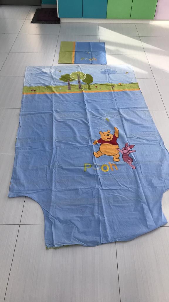 Dekbedovertrek en kussensloop van ‘Winnie the Pooh’., Ophalen, Gebruikt, Overige kleuren, Jongetje of Meisje