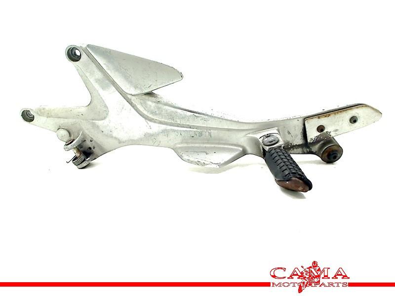 REPOSE PIEDS AVANT GAUCHE Honda CBF 500 (01-1970/-), Dhr. S. di Majo, Utilisé, Info@cama-motorparts.nl, P.J. Troelstraweg 8 8
3144 CX  MAASSLUIS, NL