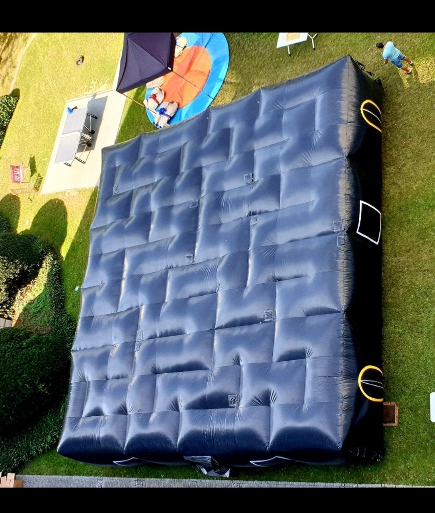Labyrinthe gonflable géant 12x12m prof. pour événements