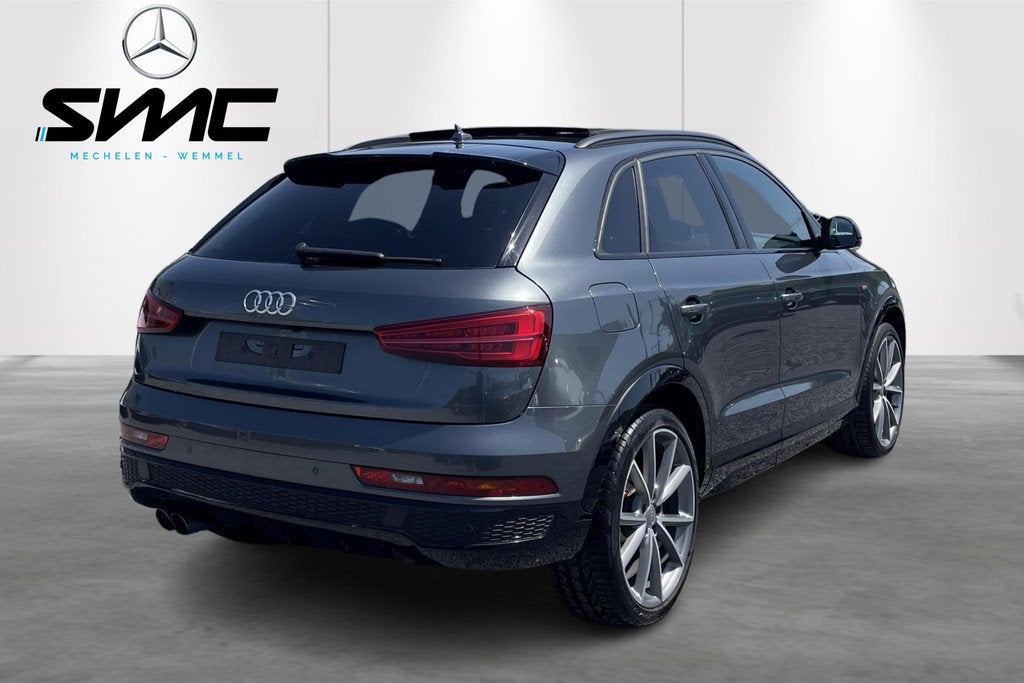 Audi Q3 35 TFSI S tronic S line, Stof, 4 cilinders, https://public.car-pass.be/vhr/b7876cbb-0ad6-480c-af53-af09b1776574, 5 zetels