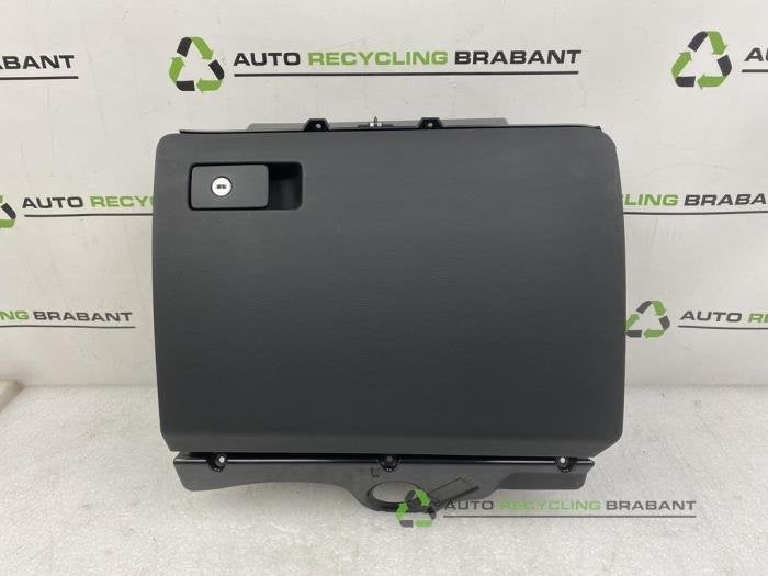 Boîte à gants d'un Volkswagen Passat, Autos : Pièces & Accessoires, -, 3 mois de garantie, Utilisé, -
