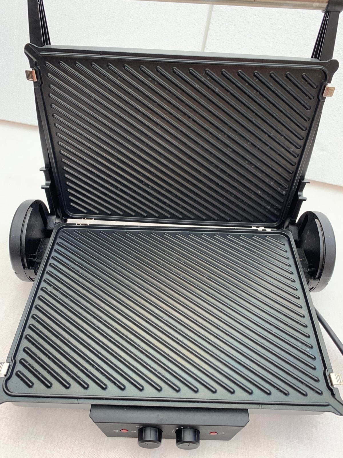 Grill bosch électrique - comme neuf, Enlèvement, Comme neuf