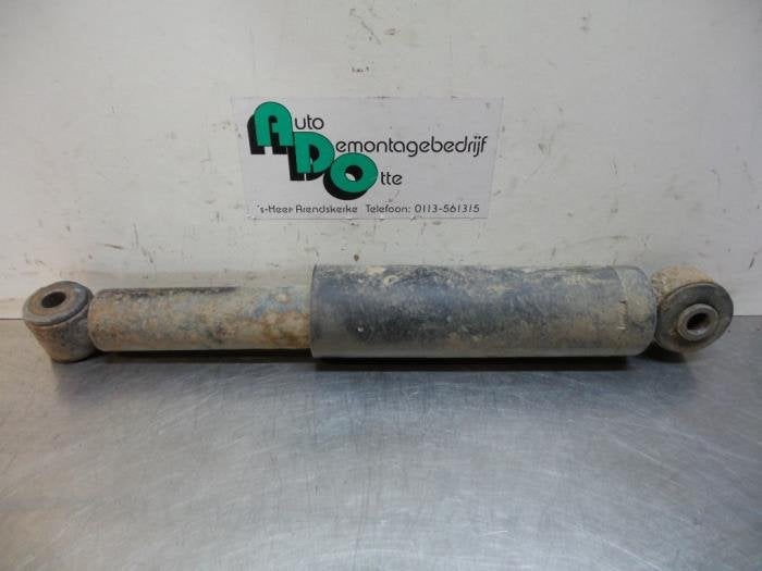 Schokdemper links-achter van een Mercedes Vito (Vito 03-), Gebruikt, -, Ophalen of Verzenden, -