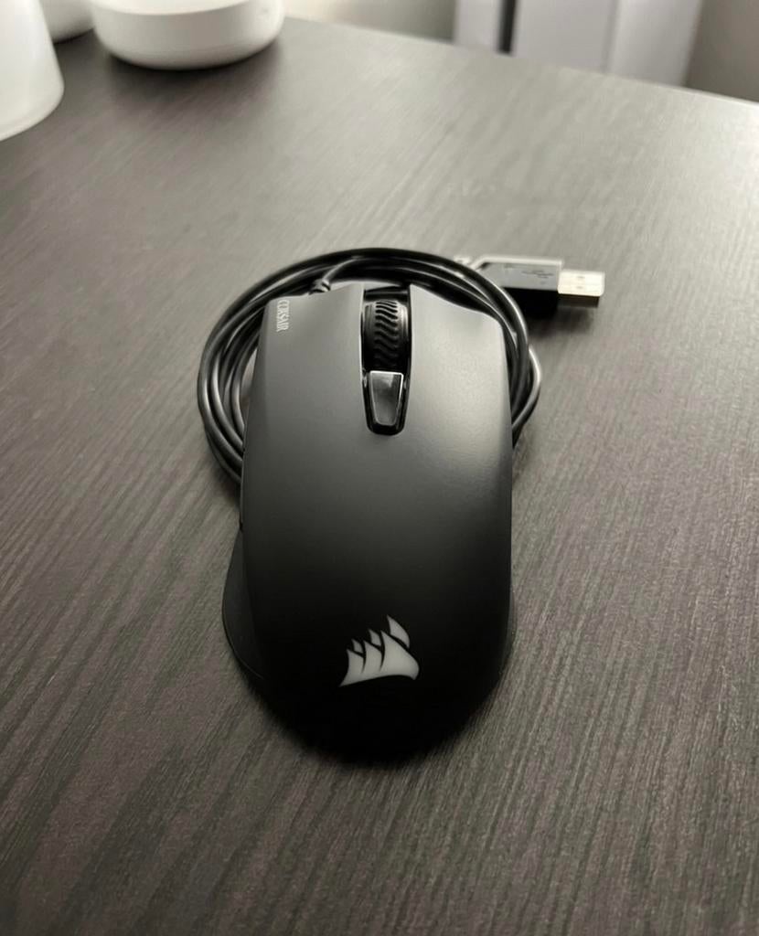 Souris Gaming Corsair Harpoon RGB - État comme neuf, Informatique & Logiciels, Souris, Comme neuf, Enlèvement, Droitier