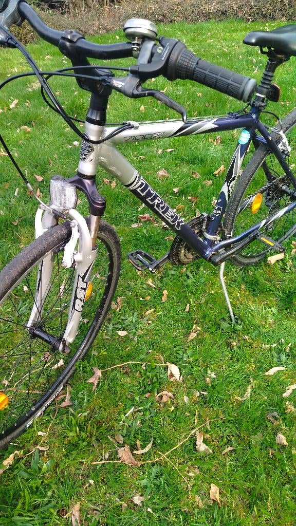 Blauw-grijze mountainbike TREK 7100FX, Ophalen, Gebruikt, Heren, Trek