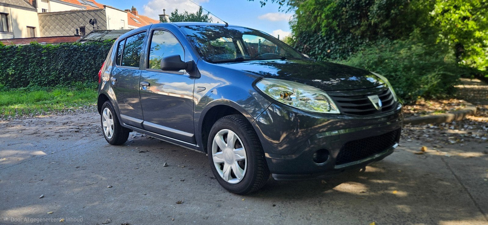 SANDERO 1.2 B //2010// 75PK // 84.000KM // AIRCO, Auto's, Elektrische ramen, Dealer onderhouden, Particulier, Sandero