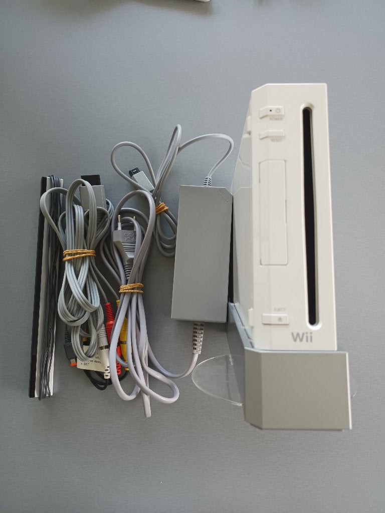 Nintendo WII spelcomputer Compleet met spelletjes, Ophalen, Zo goed als nieuw, Met 3 controllers of meer, Met games