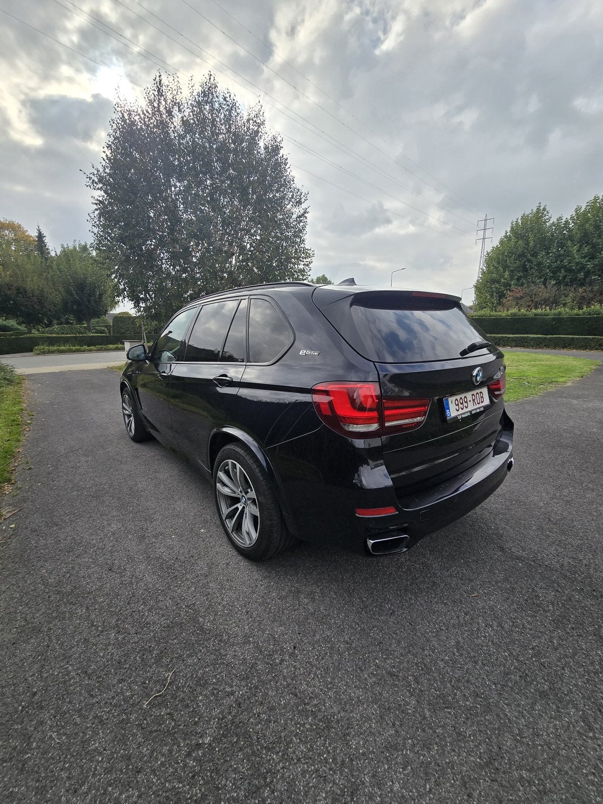 BMW X5 E40 / PLUG IN HYBRIDE! / M-PAKKET! / GEKEURD VVK!, Auto's, Automaat, Blauw, Leder, 5 zetels