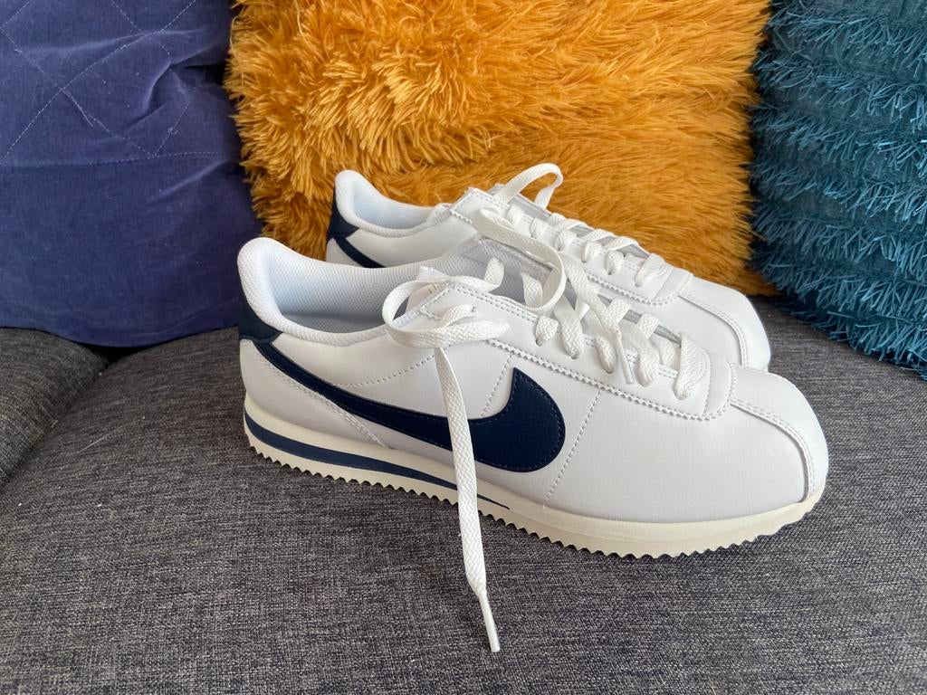 Nike cortez taille 41, Neuf, Enlèvement ou Envoi, Sneakers et Baskets, Blanc