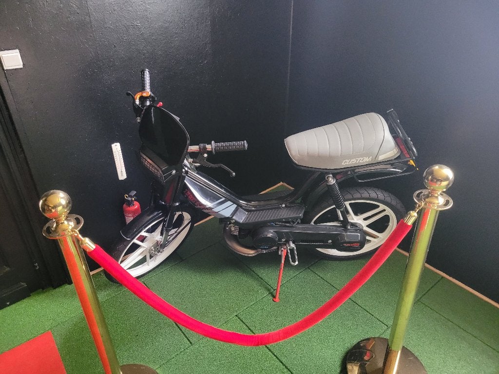 honda camino custom klasse A, Fietsen en Brommers, Ophalen, Zo goed als nieuw