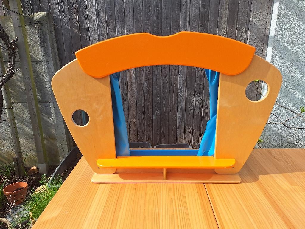 Poppenkast tafelmodel, Ophalen, Zo goed als nieuw, Poppenhuis