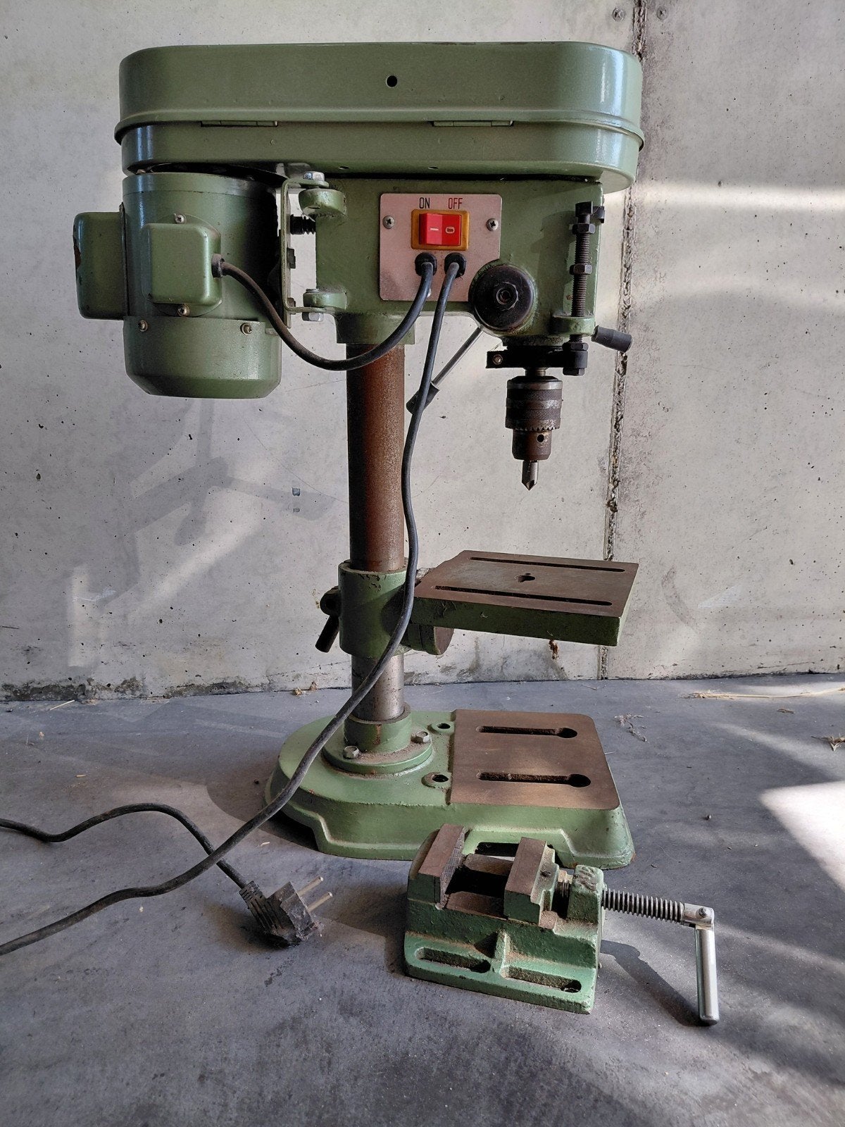 tafel kolomboormachine, Ophalen, Kolomboormachine