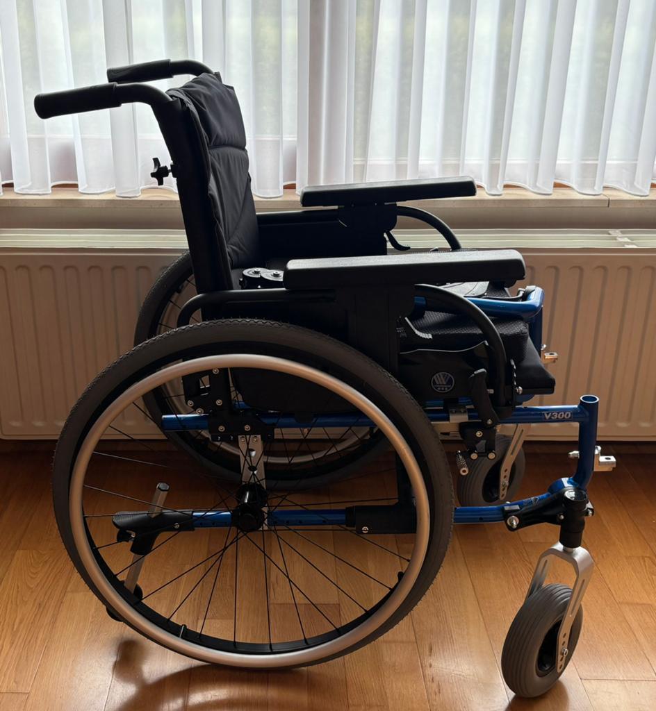 Vermeiren  rolstoel v300, Enlèvement, Comme neuf