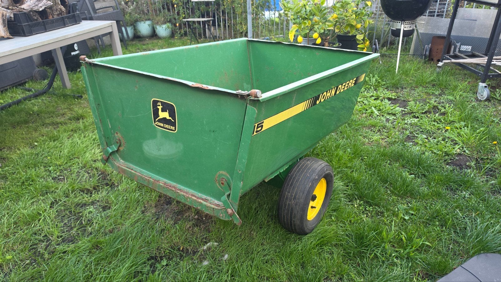 kipkar John deere, Enlèvement