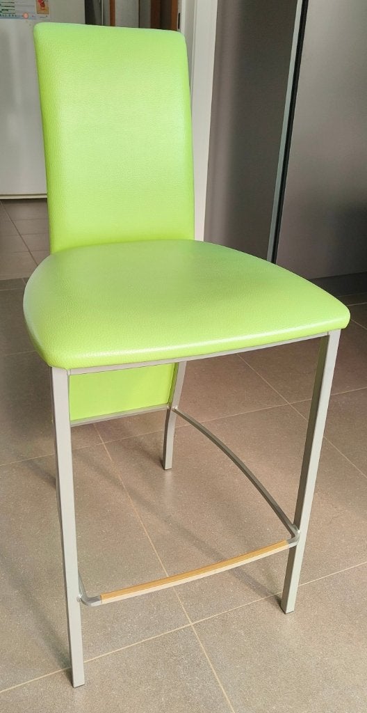 1/2/3 barstoelen, Synthétique, Comme neuf, Enlèvement, 3 tabourets