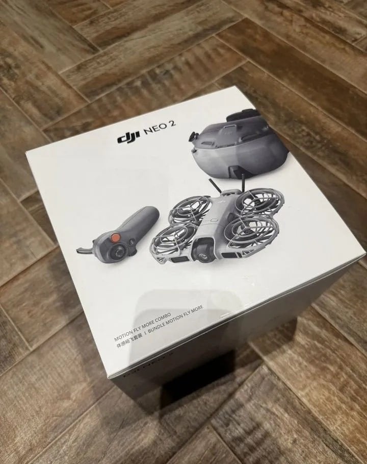 Dji Neo 2 Motion Fly plus combiné, TV, Hi-fi & Vidéo, Drone avec caméra, 250 à 900 g, Enlèvement ou Envoi, 5 à 10 km