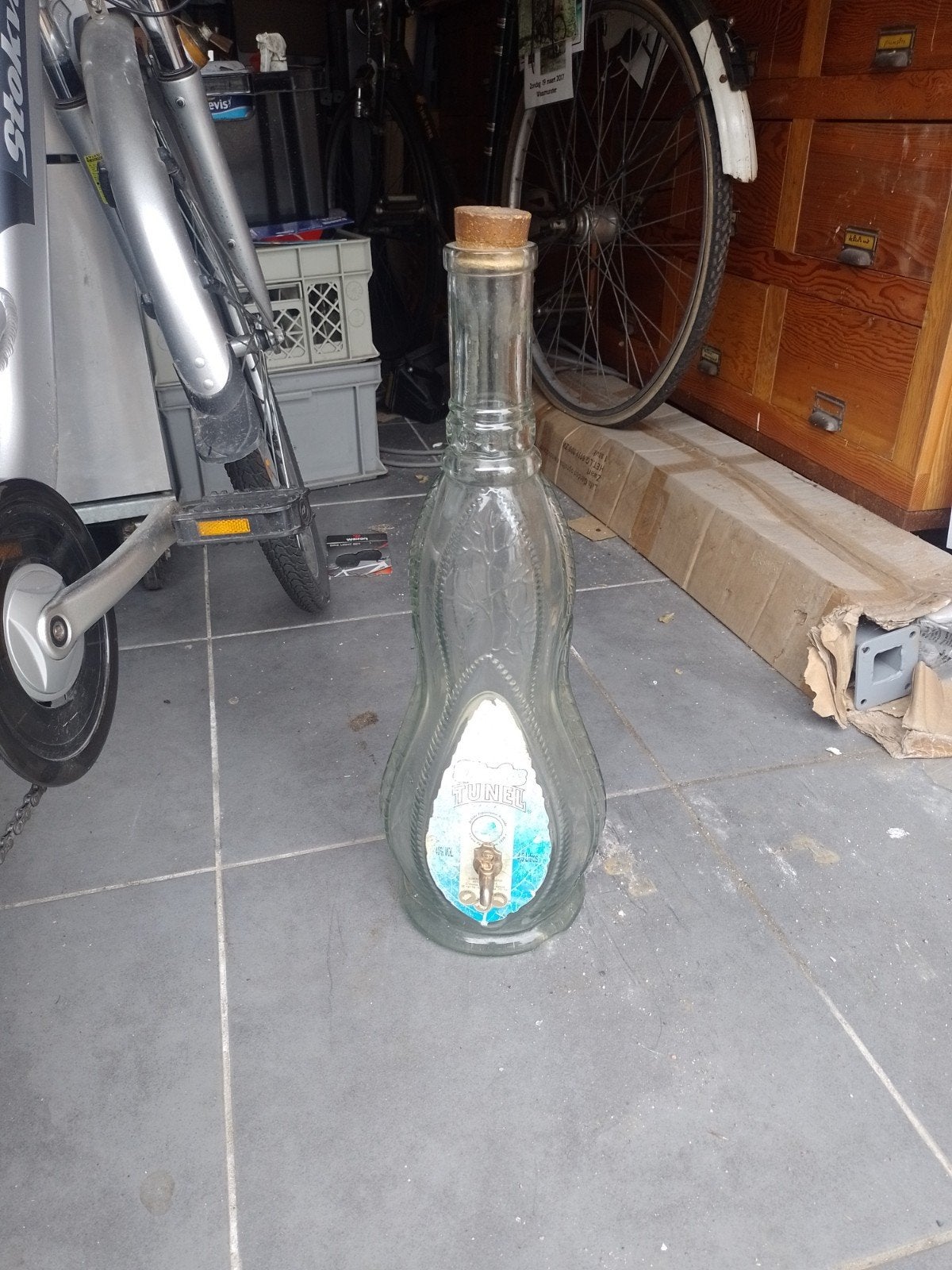 Tunel lege fles 4.5 l, Ophalen