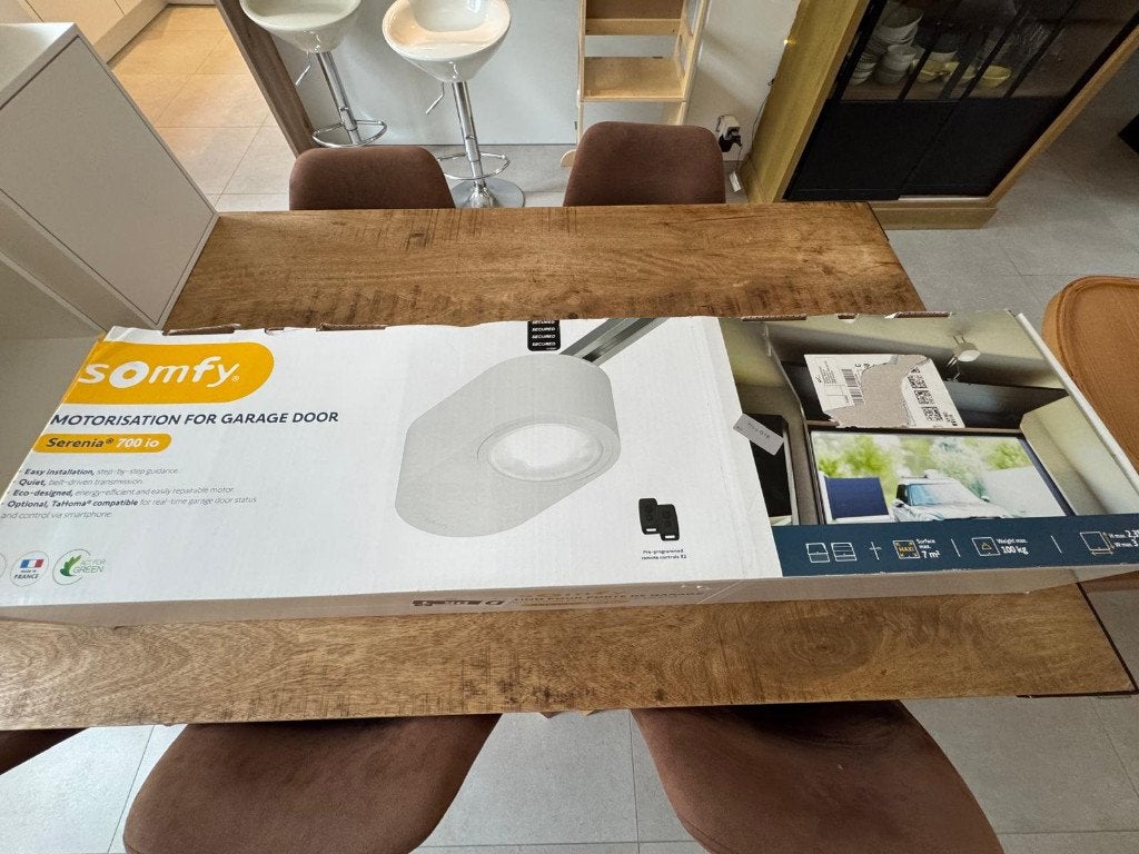 Motorisation porte de garage Somfy Serenia 700 io quasi neuf, Enlèvement, Comme neuf, Fonctionnement électrique