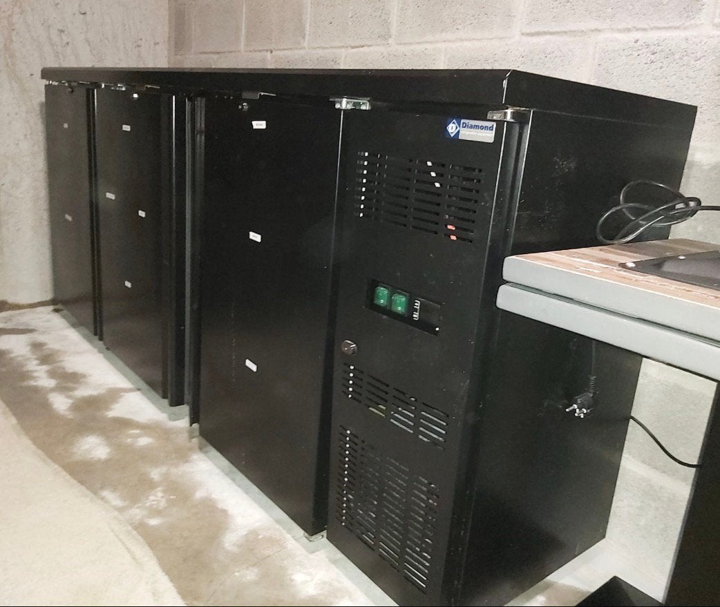 Frigo professionnel Diamond 3 portes, Enlèvement