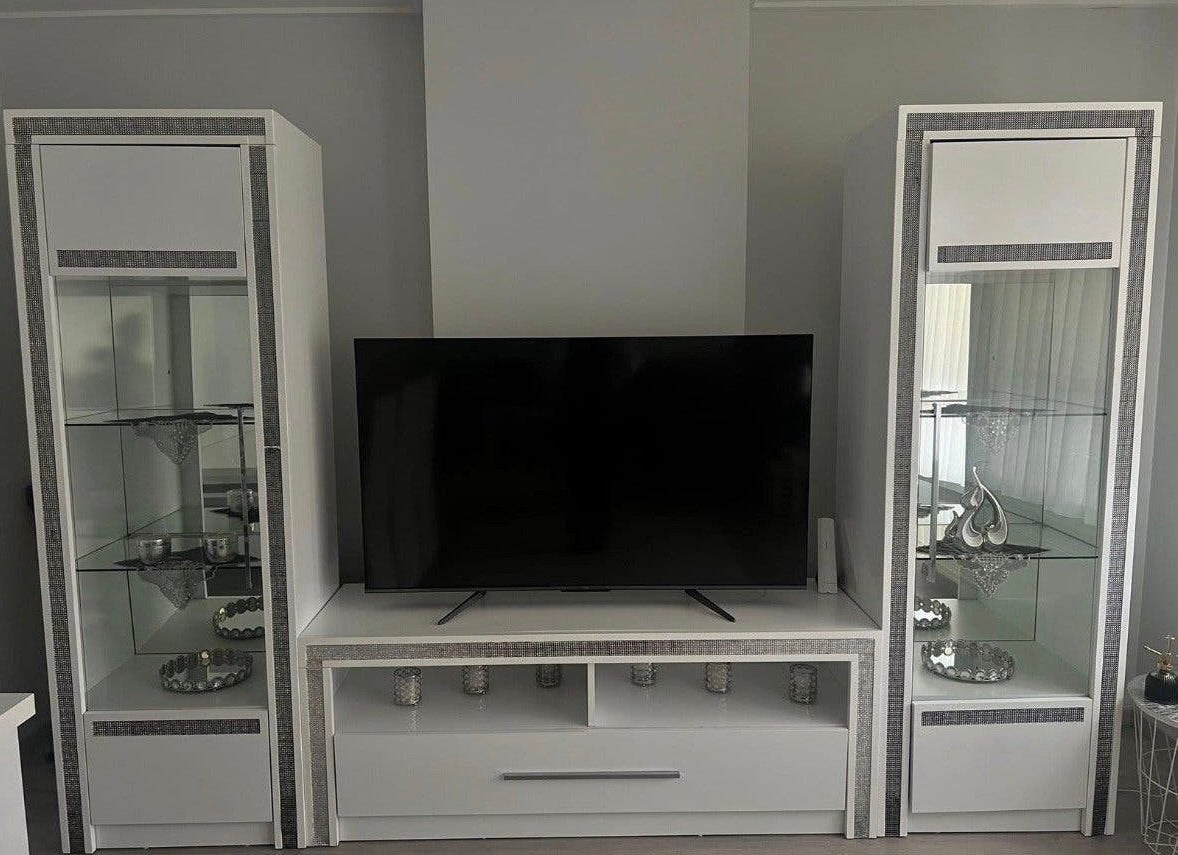 Tv meubel, Ophalen
