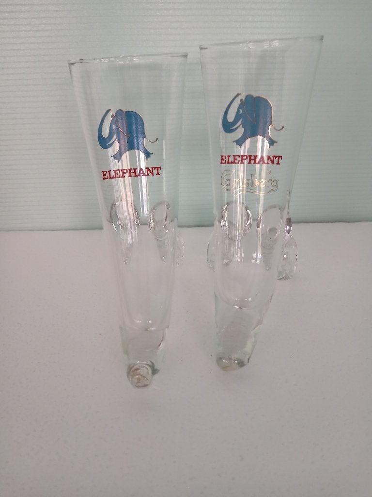 Deux verres CARLBERG en défense d''Elephant, Enlèvement ou Envoi, Utilisé, Verre ou Verres, Autres marques