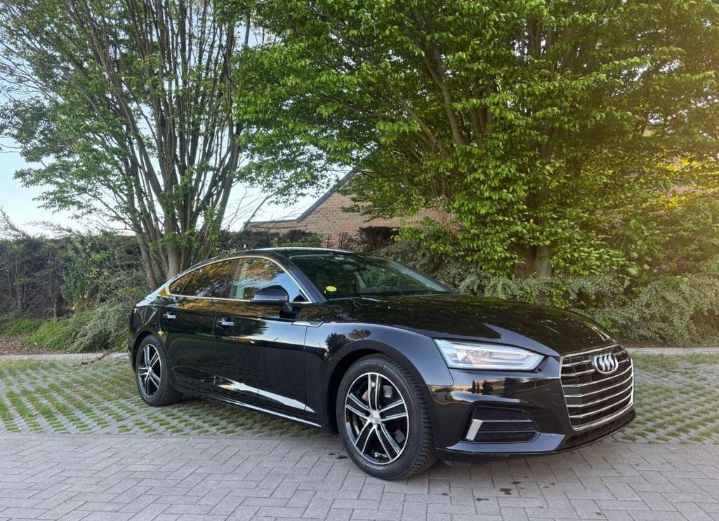AUDI A5 SPORTBACK/AUTOMATIQUE ! /APPROUVÉ VVK !, Autos, Audi, Cuir, Entreprise, Garantie prolongée, Entretenue par le concessionnaire