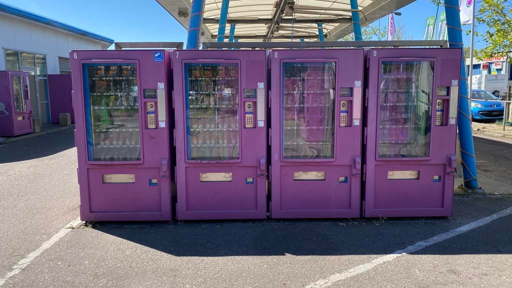 Distributeurs automatiques * extérieur * Refroidissement *, Enlèvement