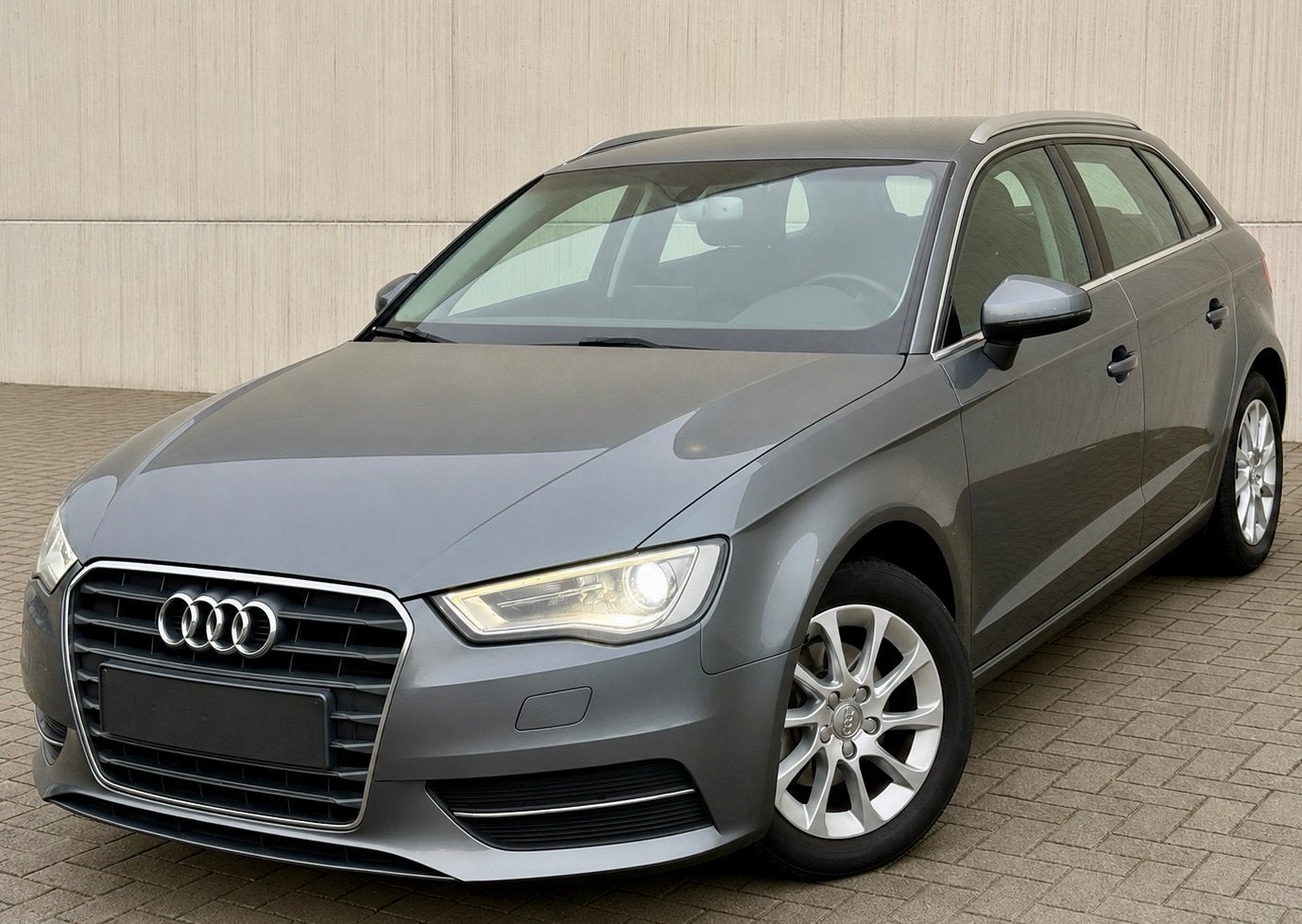 Audi A3 Sportback 1.2 TFSI — 81 kW —  2016 — 150.000 km, Automaat, Stof, Euro 6, 4 cilinders