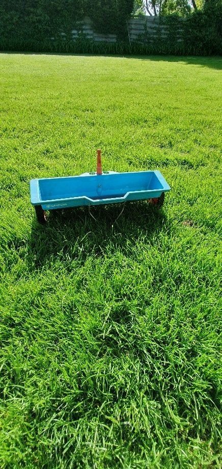 Strooiwagen Gardena, Tuin en Terras, Ophalen, Gebruikt, Overige soorten, Gardena