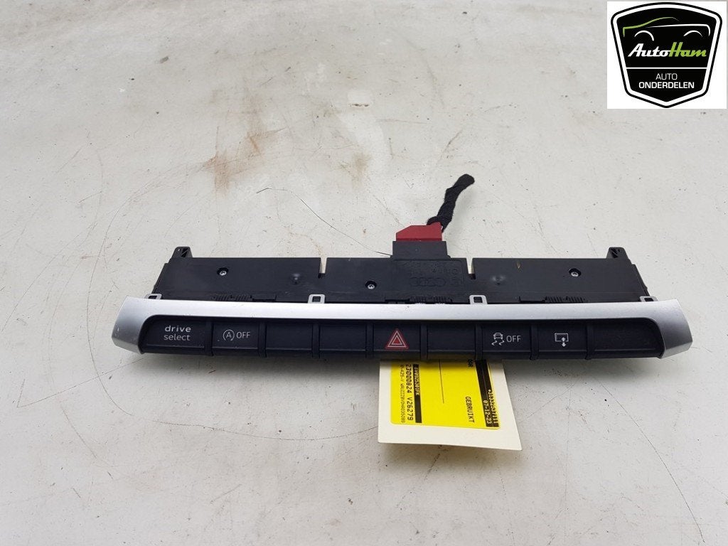 ALARMLICHTEN SCHAKELAAR Audi A3 Sportback (8VA / 8VF), Dhr. J. Ham, Gebruikt, Administratie@autoham.nl, Audi