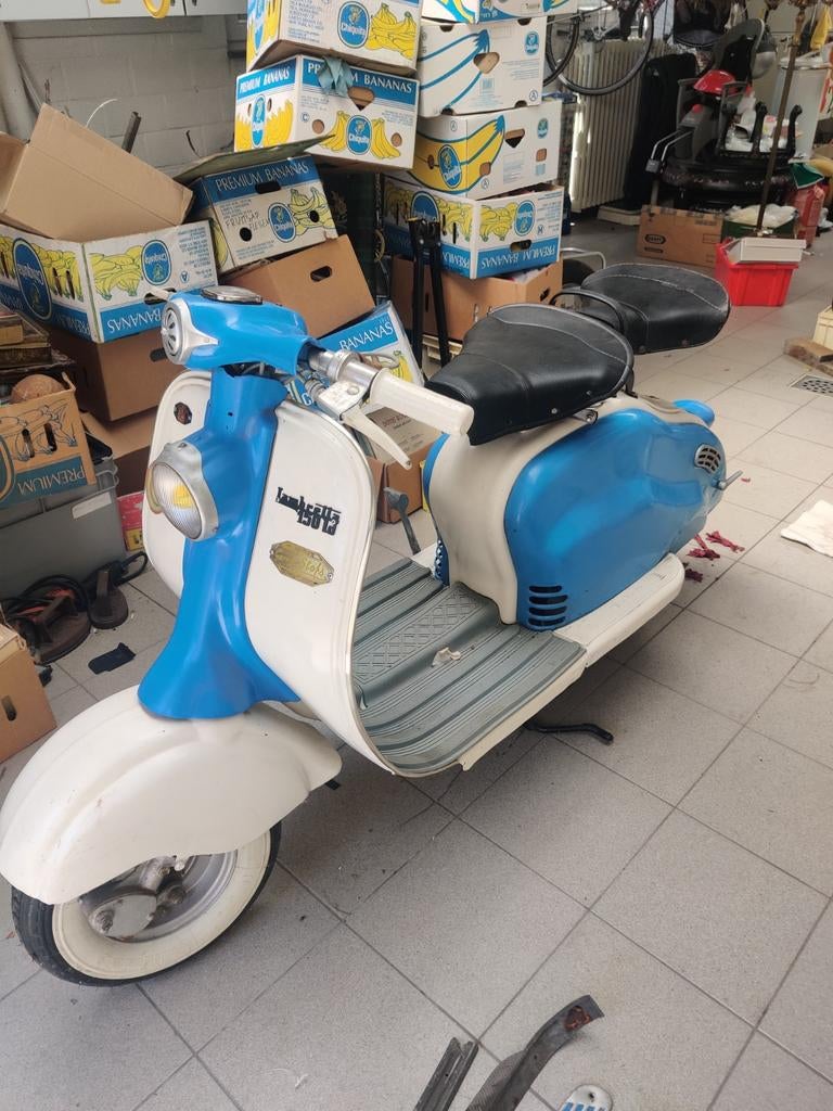 Lambretta LD.Gevraagd mekanieker voor motor te reviseren., Fietsen en Brommers, Ophalen