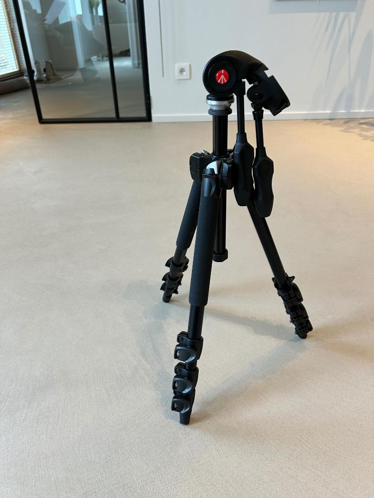 Statief Manfrotto 293 - nooit gebruikt, Nieuw, 150 tot 175 cm, Met balhoofd, Ophalen of Verzenden