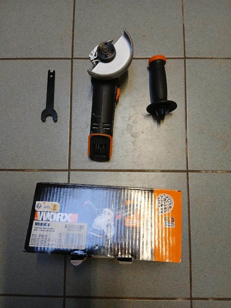 Disqueuse, Enlèvement, Neuf