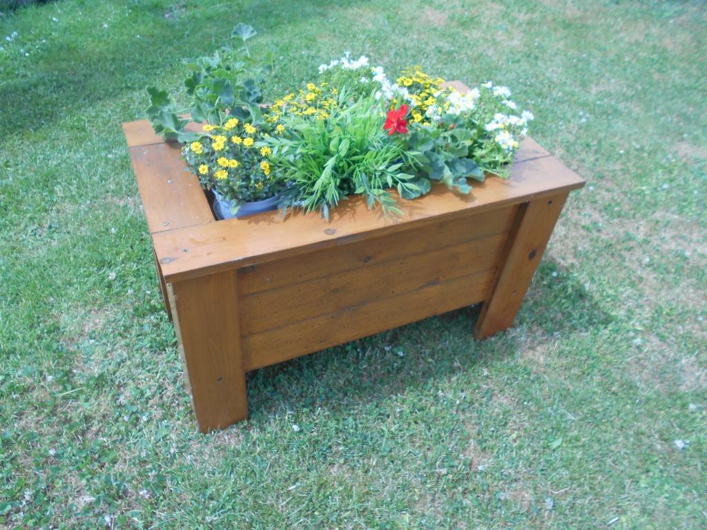URGENT GRANDE JARDINIERE EN BOIS NEUVE, Comme neuf, 30 à 60 cm, Enlèvement, Intérieur