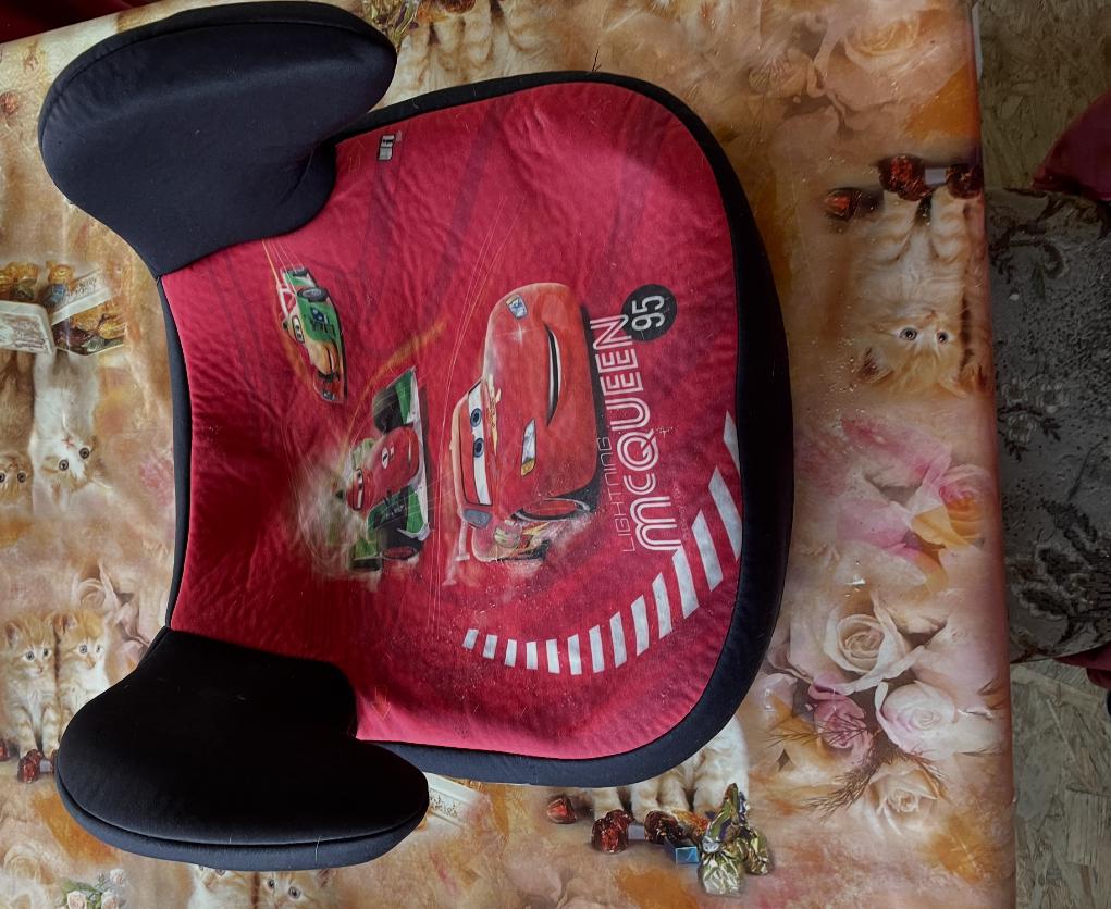 Kinderzitje stoelverhoger Cars Bliksem  Mcqueen, Enlèvement, Comme neuf