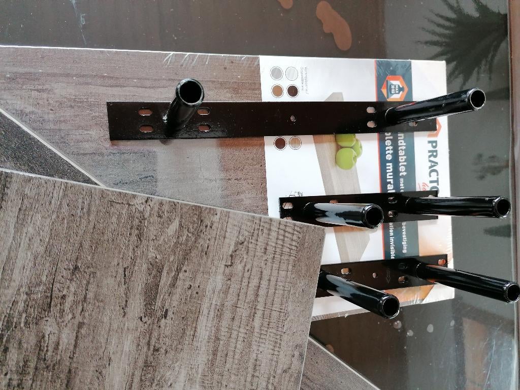 2 tablettes murales PRACTO HOME, Ophalen of Verzenden, Zo goed als nieuw