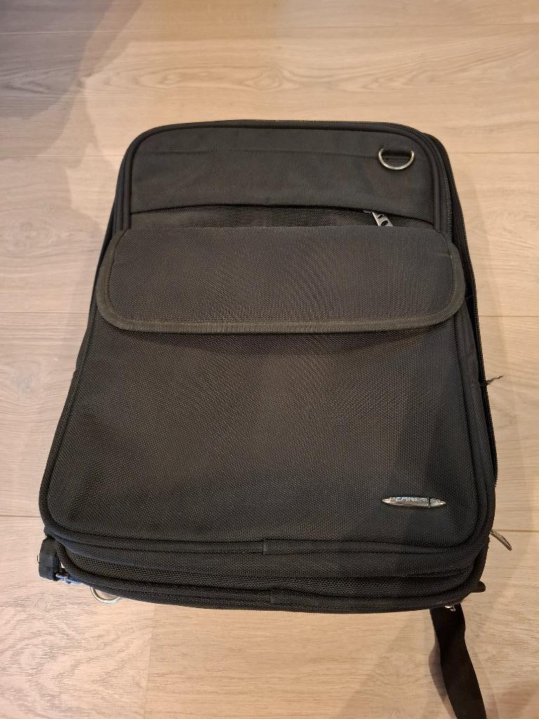 Laptoptas - diverse merken beschikbaar, Computers en Software, Laptoptassen, Ophalen of Verzenden, 15 inch, Zo goed als nieuw