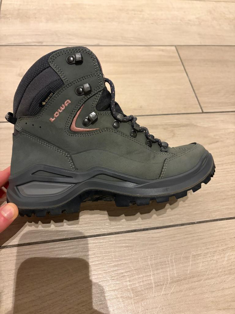 Wandelschoenen Lowa (maat 38), Sport en Fitness, Ophalen of Verzenden, Zo goed als nieuw, Schoenen